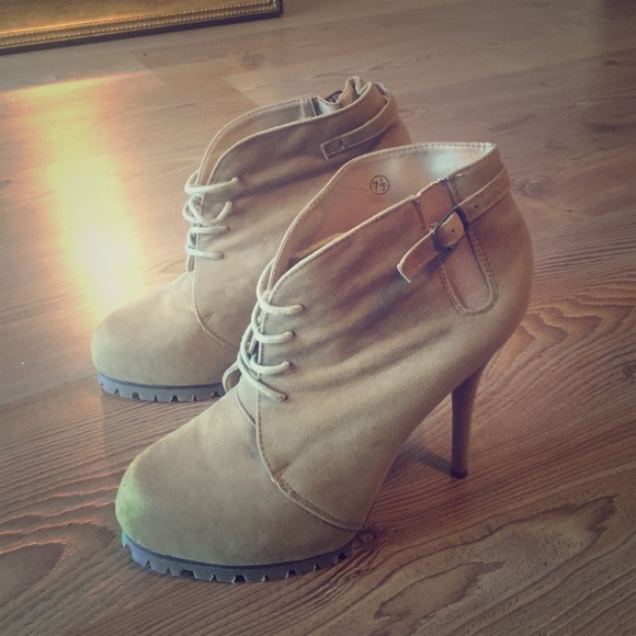 Women's booties