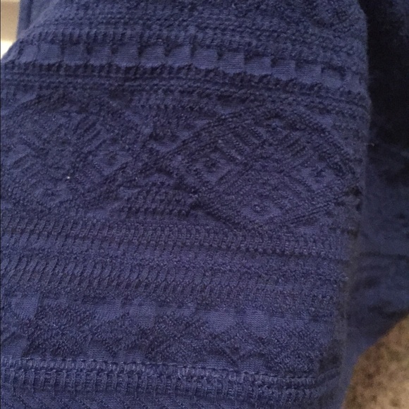 Blue designed cami - Picture 2 of 3