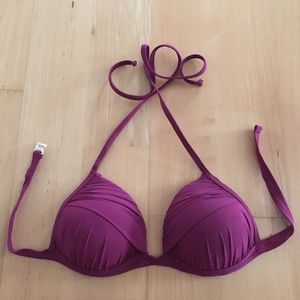 Brazillian padded swimsuit top never worn S-M new