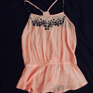 Cute floral sheer top rue 21