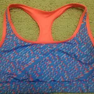 Sports bra