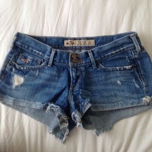 Denim hollister shorts size 3