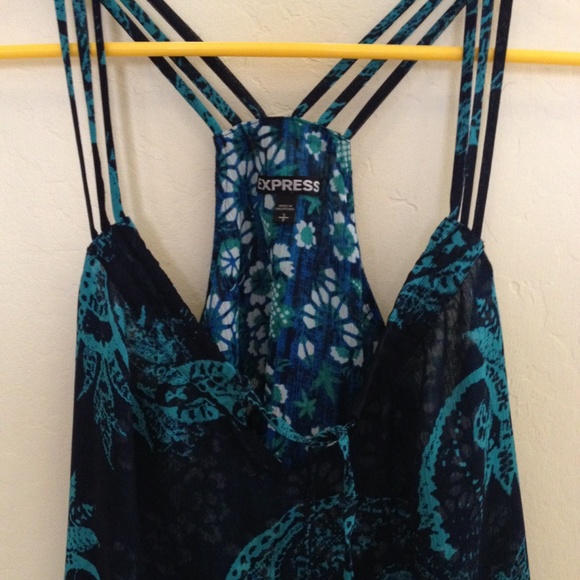 Express Tank Top - Picture 2 of 3