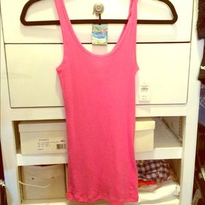 💕Abercrombie Basic Pink Tank Brand New with Tags!