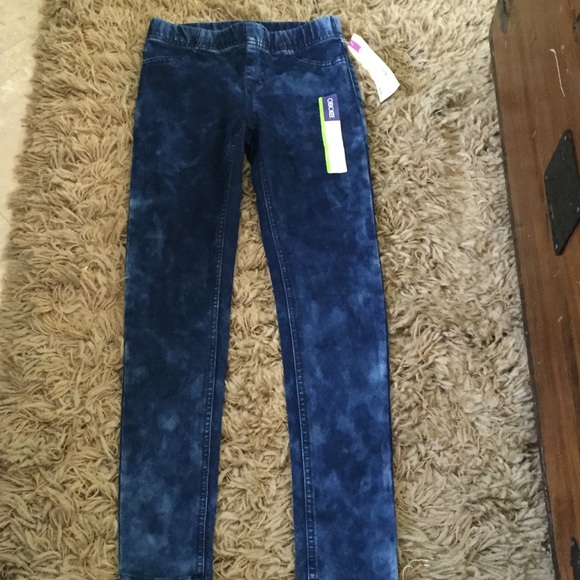 Cherokee stretch jeggings.Brand new and never worn