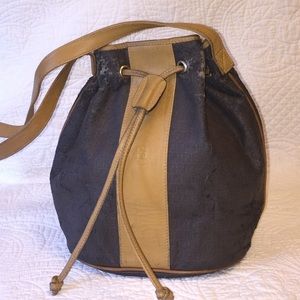FENDI BUCKET BAG