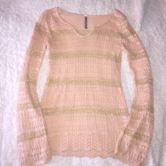 Beautiful soft pink shirt !