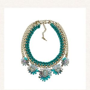 Chloe+Isabel statement necklace