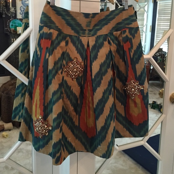 Skirt - Picture 1 of 4