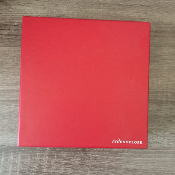 True blue friends necklace - Picture 4 of 4