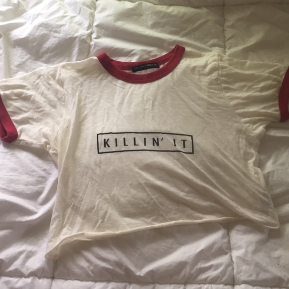 Brandy Melville Tops - Brandy Melville killin' it tee