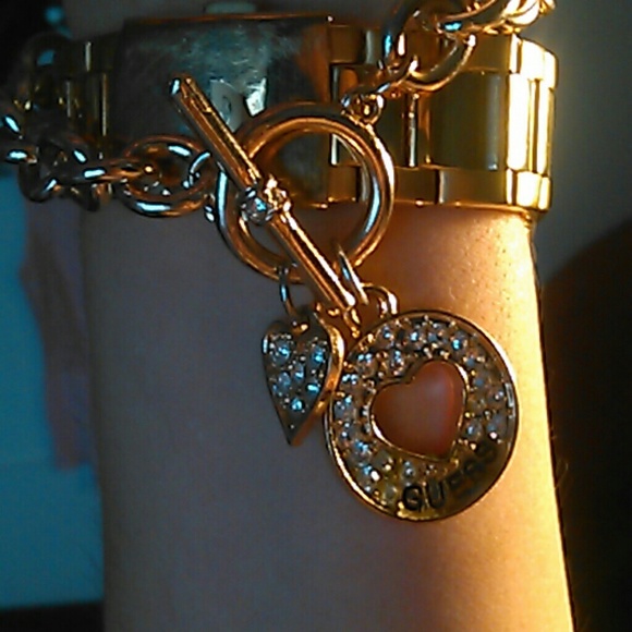 Guess braclets - Picture 2 of 4