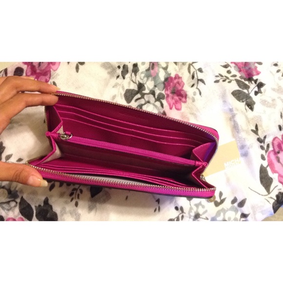 ❌❌ Sold ❌❌ - Picture 2 of 4