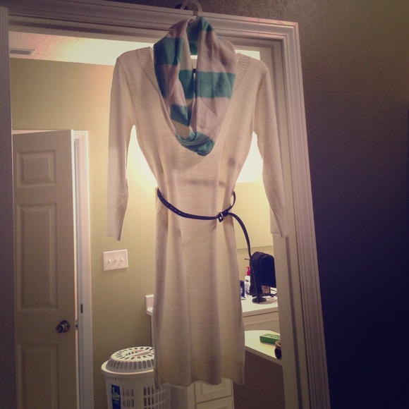 Sweater dress with belt and scarf