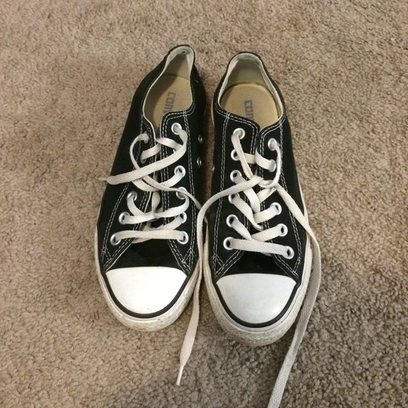 Black converse