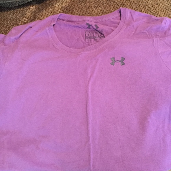 Under Armour Shirt (Semi-Fitted-Size M)
