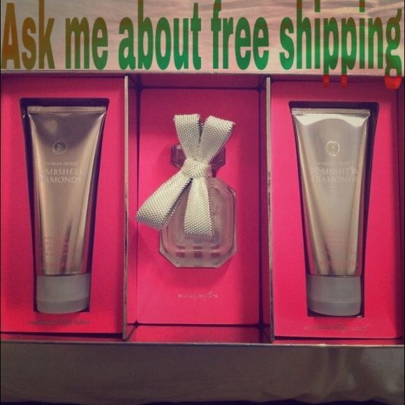 Bombshell diamonds set.