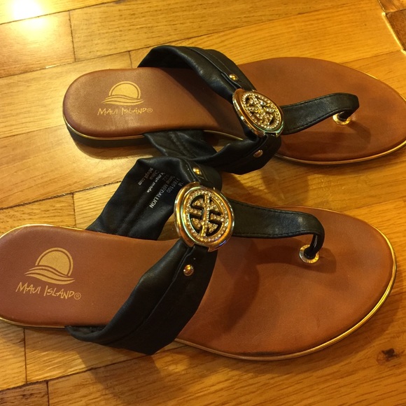 Pretty Sandals - Picture 3 of 3