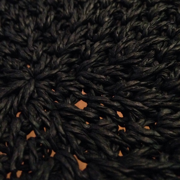 Black Hat - Picture 2 of 2