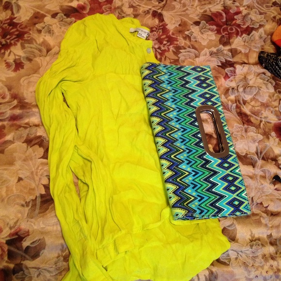 Clutch & Shirt Bundle - Picture 4 of 4