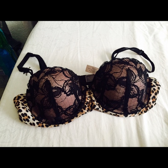 Leopard lace bra