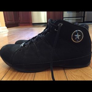 Men's Black Converse Gym Shoes