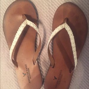 American Eagle Flip Flops