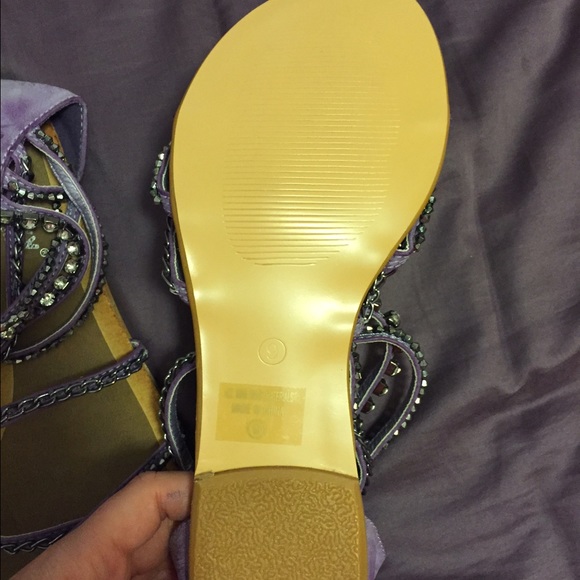 Purple sandals - Picture 3 of 4