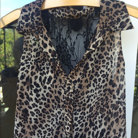 Foreign exchange cheetah print chiffon top - Picture 2 of 4