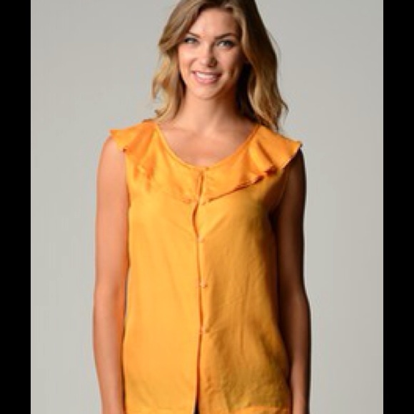 Silk sleeve less top
