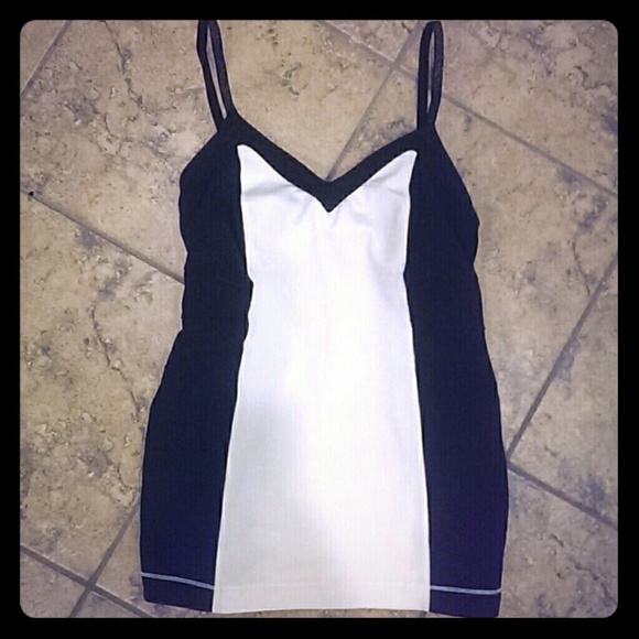Lululemon tank sparkle straps