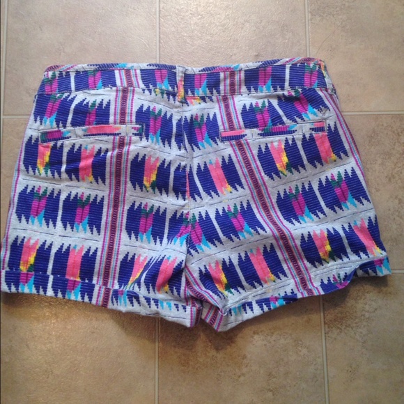 ⚡️Sold⚡️ American Eagle Multicolored Shorts - Picture 4 of 4
