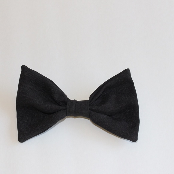 American Apparel bow - Picture 2 of 3