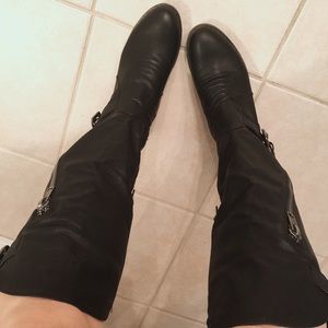 ❤️SOLD❤️Black long boots