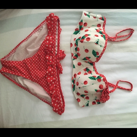 Juicy Couture Two Piece Swinsuit