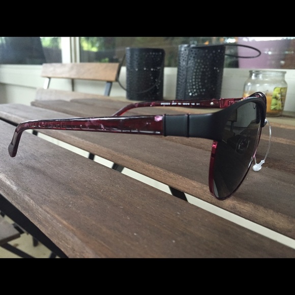 ❌sold❌Purple Fossil Polarized sunglasses - Picture 3 of 4