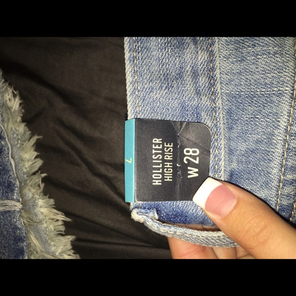 Hollister denim shorts - Picture 4 of 4