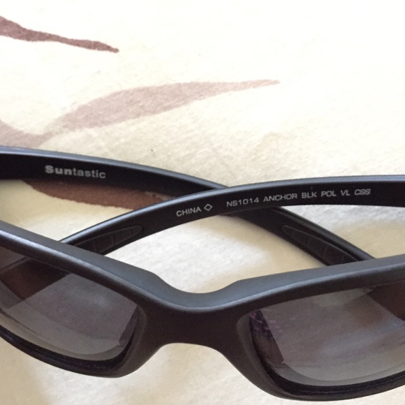 ❌Sold❌ sunglasses bundle😎 - Picture 3 of 3