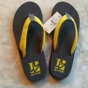Lane Bryant flip flops