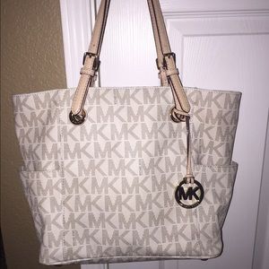 Authentic Michael Kors purse