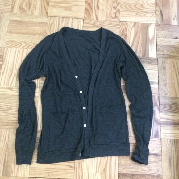 American apparel sweater