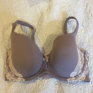 Grey bra💗