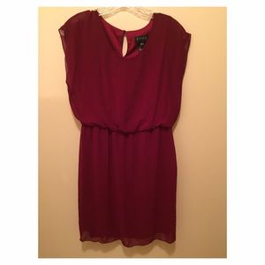 Flowy red dress by Enfocus Studio - size 6