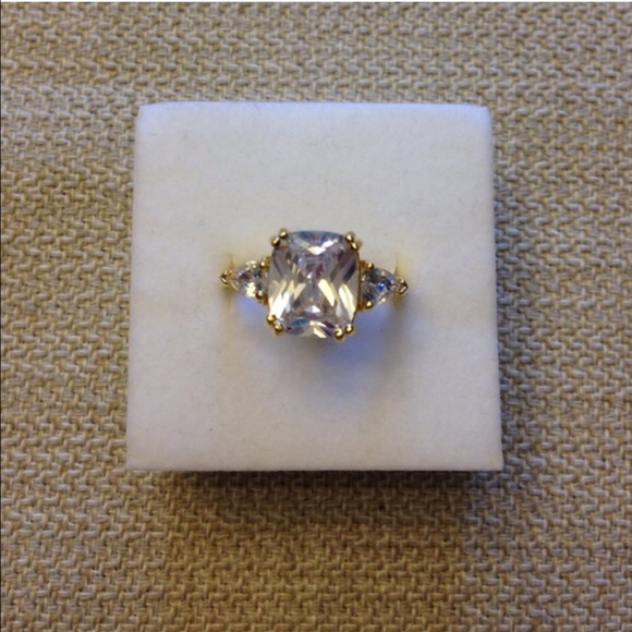 🆕 5ct 14k Gold plated Engagement Ring - Picture 3 of 4