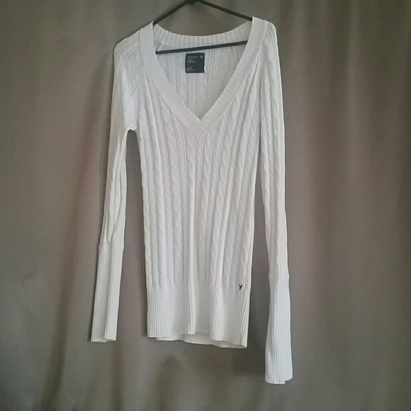 Cream American Eagle Sweater
