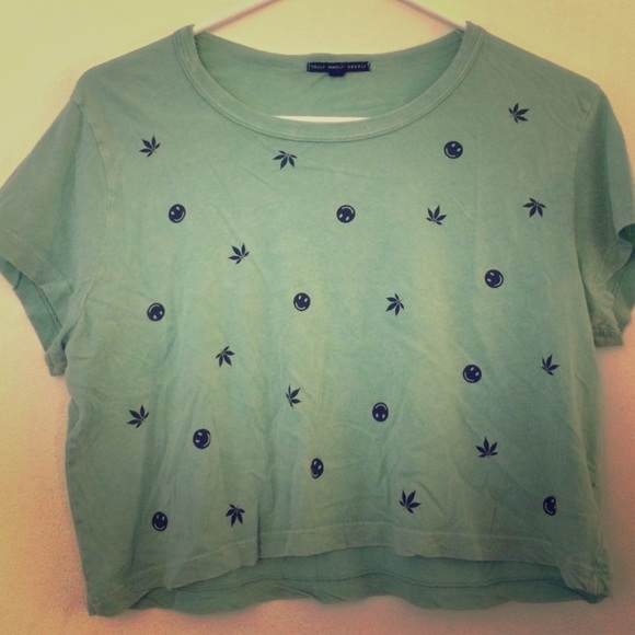 UO weed & smiley face crop