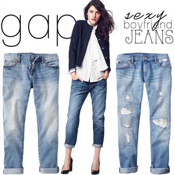 ❌SOLD IN A BUNDLE❌ GAP Sexy Distressed BF Jeans - Picture 2 of 4