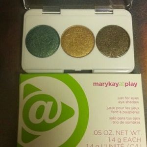 Mary Kay @ Play-Just for Eyes Trio