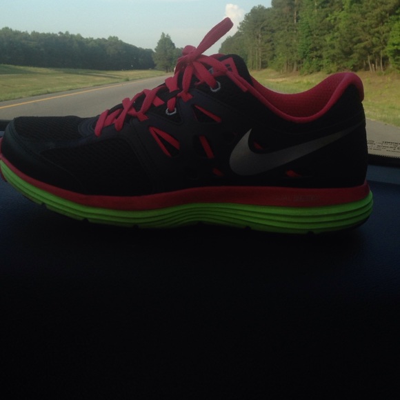 Nike Dual Fusion Lite