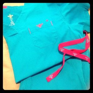 Med Couture Scrubs/ Plus NRG pants BUNDLE
